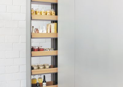 100.0934.43_M1-peka-Hochschrank-Standard