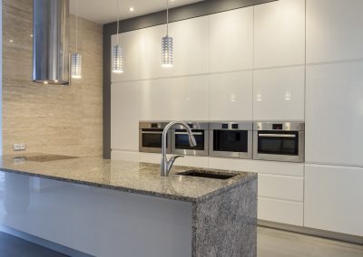 Designers interior -White kitchen