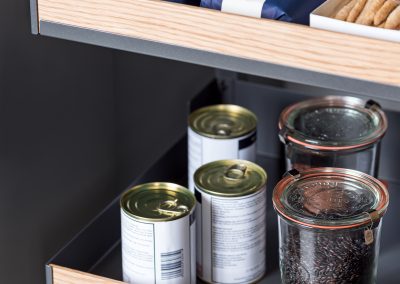 peka-Hochschrank-Pleno-Ambiente_D1